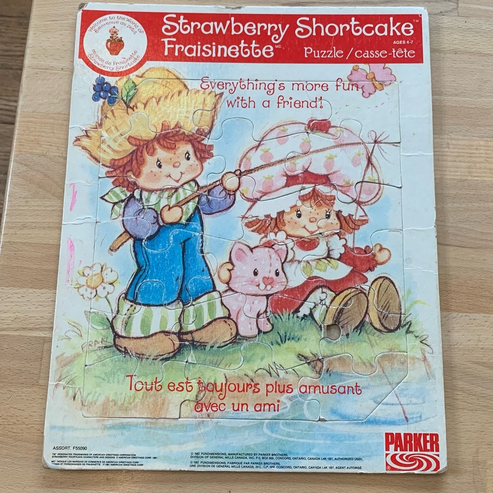 VINTAGE | 1982 Strawberry Shortcake Board Puzzle